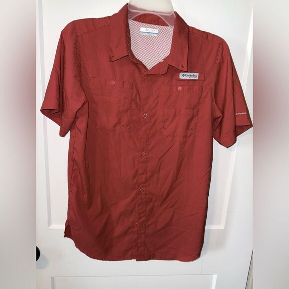 Columbia Red Casual Button Down Shirt Lightweight Performance - Picture 1 of 6